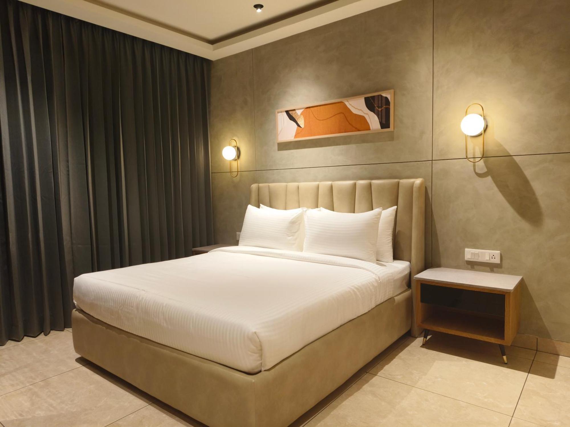 Olive Hotel Le Opera By Embassy Group Bangalore Exterior foto
